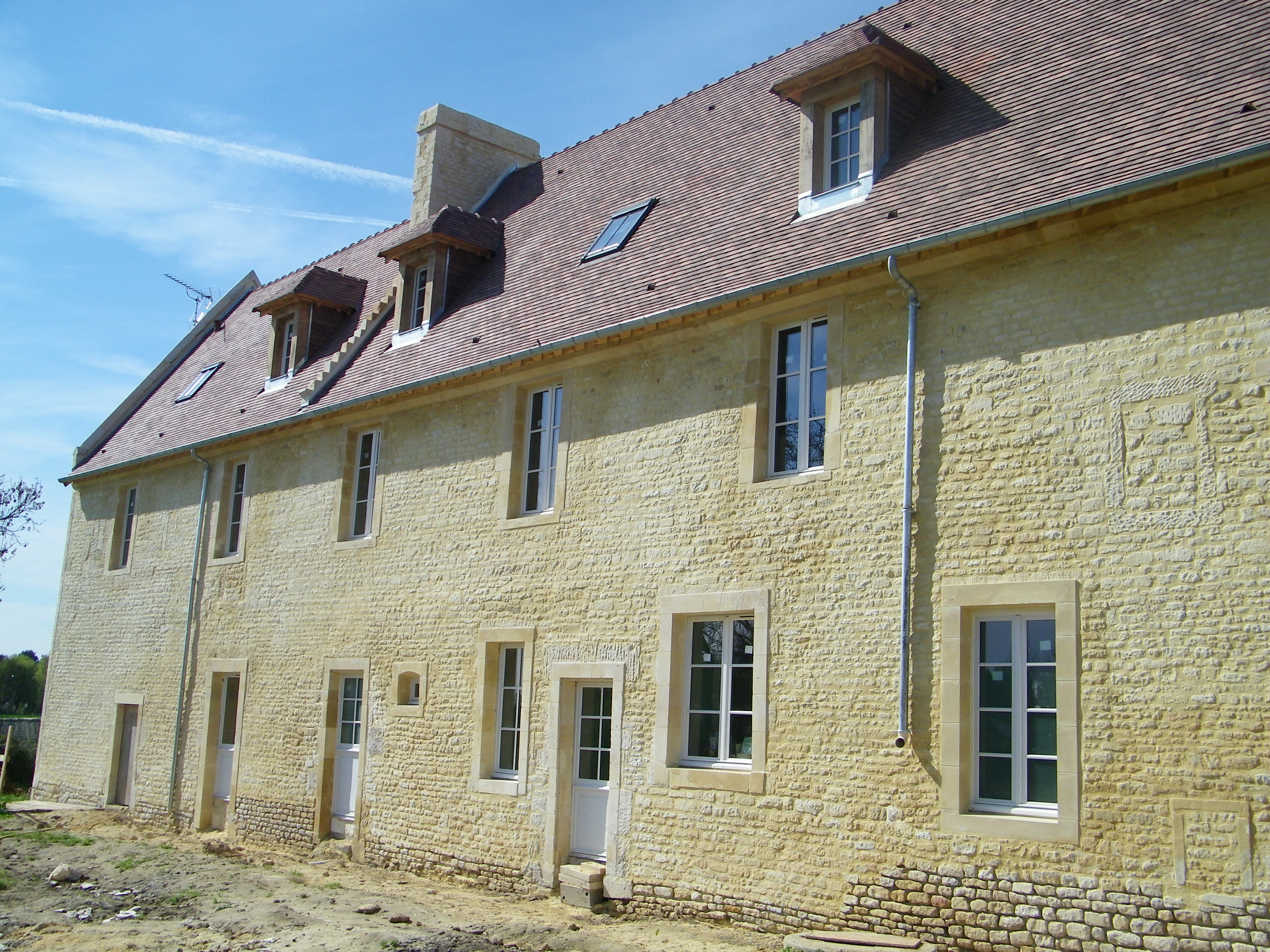 Réhabillitation de maison ancienne Laroque-d'Olmes